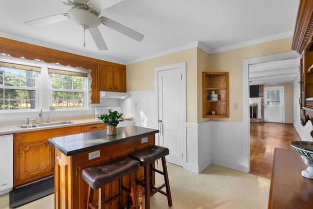 1726 Ranger Drive, Cross, SC 29436