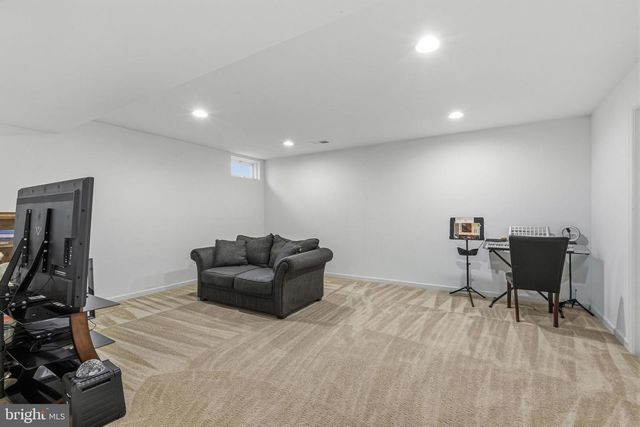 28 SNOW BRANCH RD, Clayton, DE 19938