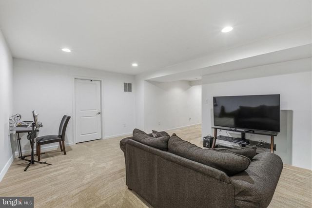 28 SNOW BRANCH RD, Clayton, DE 19938