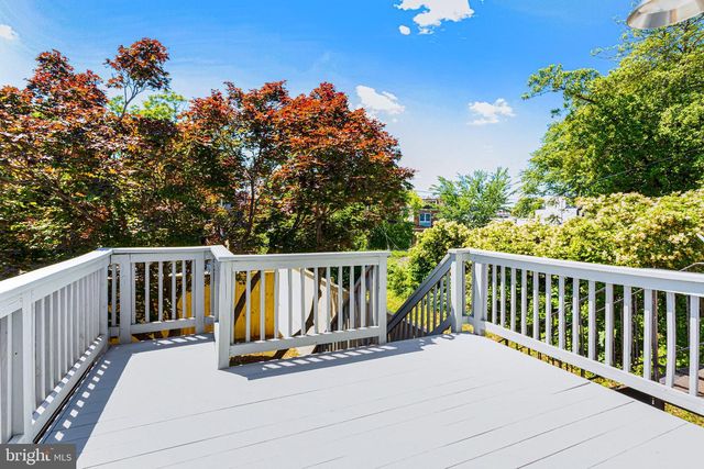1322 QUINCY ST NW, Washington, DC 20011
