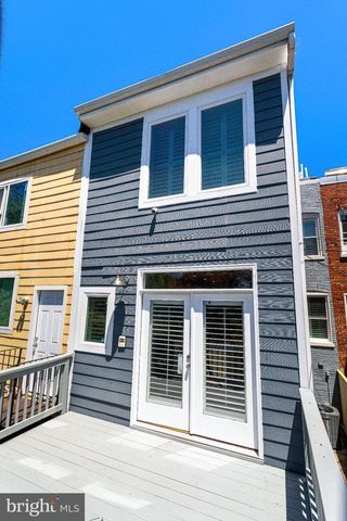 1322 QUINCY ST NW, Washington, DC 20011