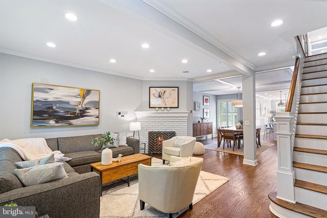 1322 QUINCY ST NW, Washington, DC 20011