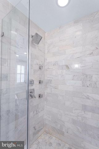 1322 QUINCY ST NW, Washington, DC 20011