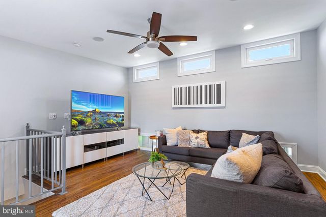 1322 QUINCY ST NW, Washington, DC 20011