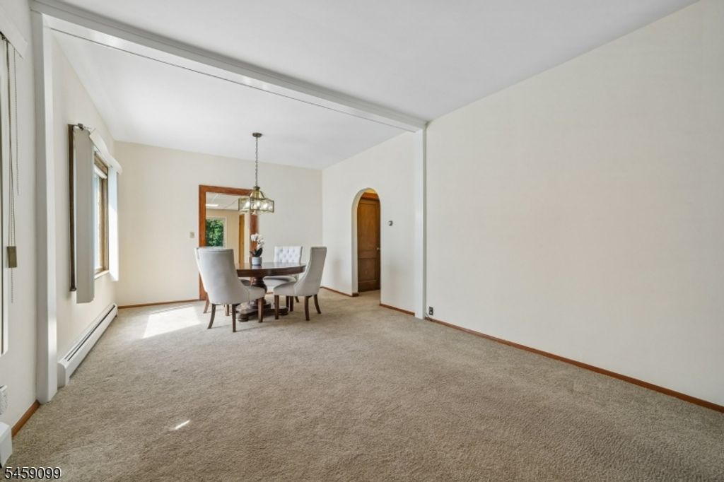 327 Saint Cloud Ave, West Orange Twp., NJ 07052 — photo 3