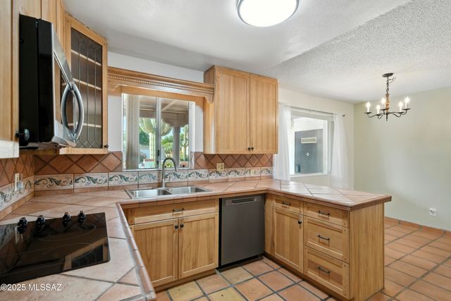 146 E Verde Vista, Green Valley, AZ 85614