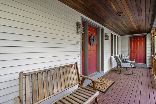 10 Oak Hill Road, Scituate, RI 02831