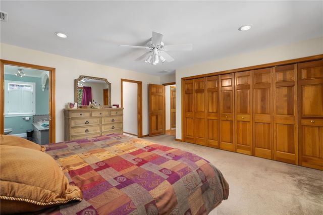 10 Oak Hill Road, Scituate, RI 02831
