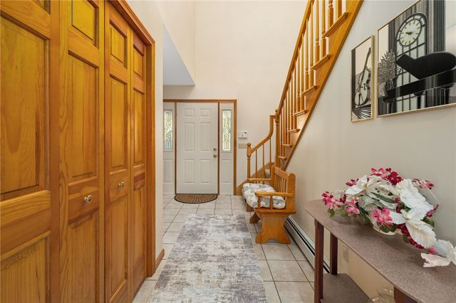 10 Oak Hill Road, Scituate, RI 02831