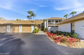 517 Lake Louise CIR 103, Naples, FL 34110