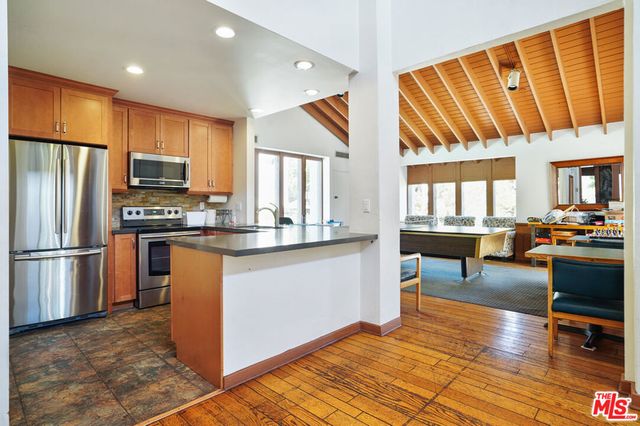 9103 Summertime Lane, Culver City, CA 90230