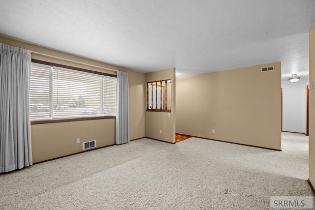 972 Bluebird Place, Idaho Falls, ID 83402