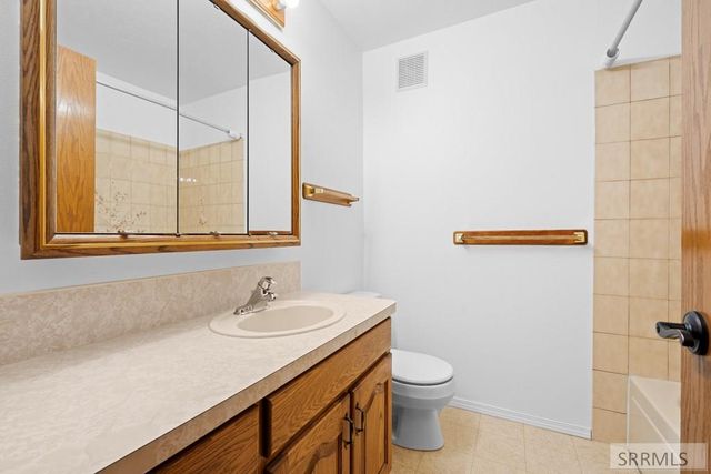 972 Bluebird Place, Idaho Falls, ID 83402