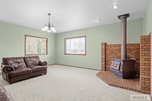 972 Bluebird Place, Idaho Falls, ID 83402