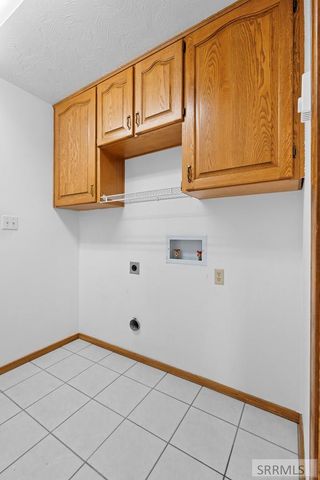 972 Bluebird Place, Idaho Falls, ID 83402