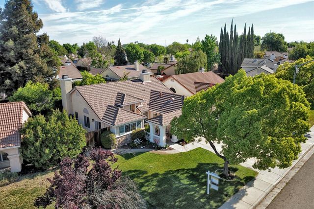 1007 Lourence Dr, Tracy, CA 95376