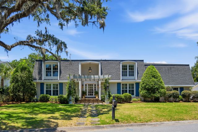 710 Creekside Drive, Mount Pleasant, SC 29464