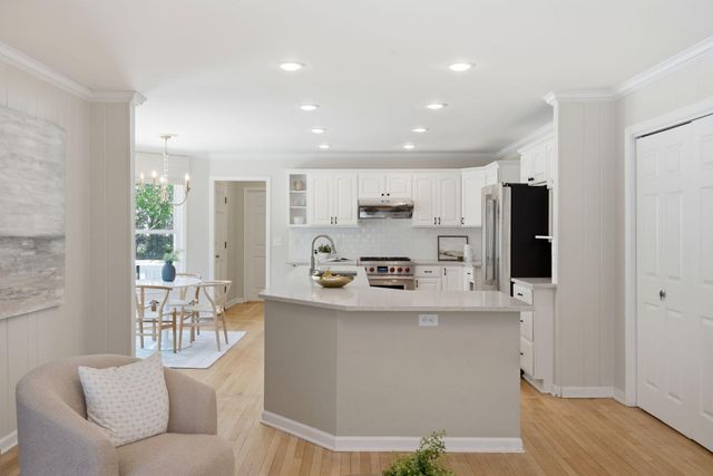 710 Creekside Drive, Mount Pleasant, SC 29464