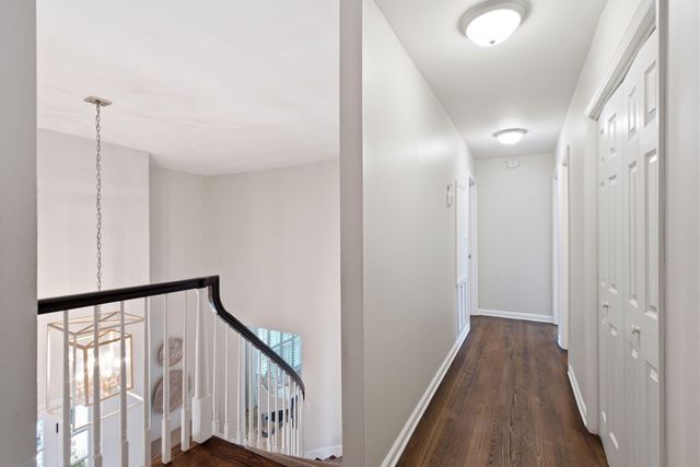 710 Creekside Drive, Mount Pleasant, SC 29464