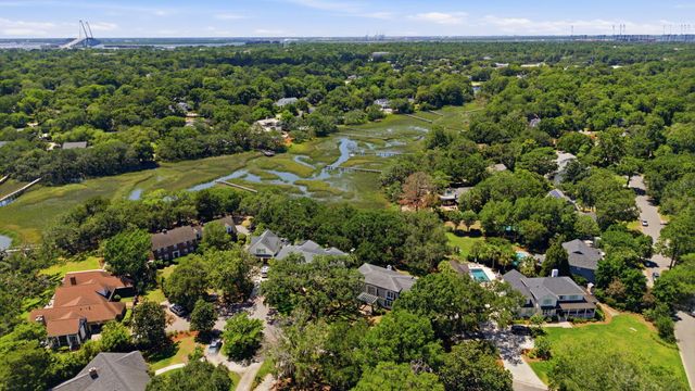 710 Creekside Drive, Mount Pleasant, SC 29464