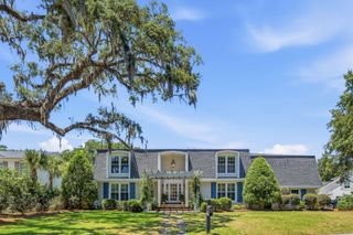 710 Creekside Drive, Mount Pleasant, SC 29464