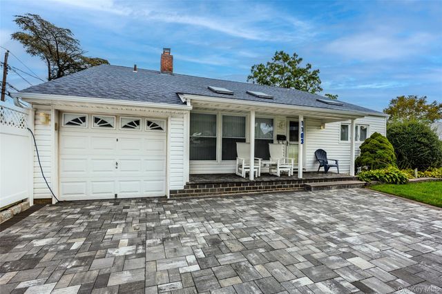 1103 Laux Place, Bellmore, NY 11710