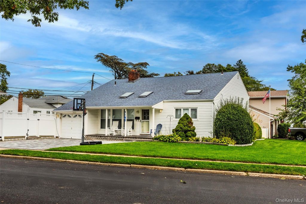 1103 Laux Place, Bellmore, NY 11710 — photo 2