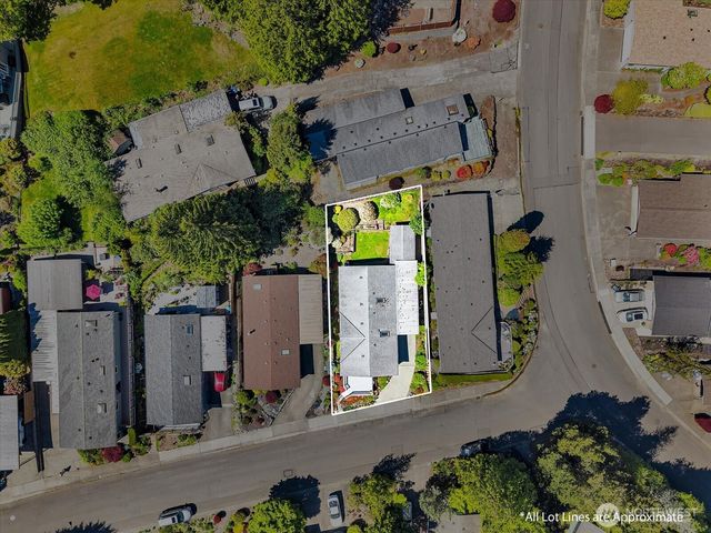 17235 119th Avenue NE, Bothell, WA 98011