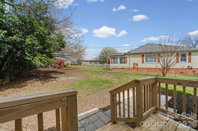 1866 Hilltop Circle, Gastonia, NC 28054