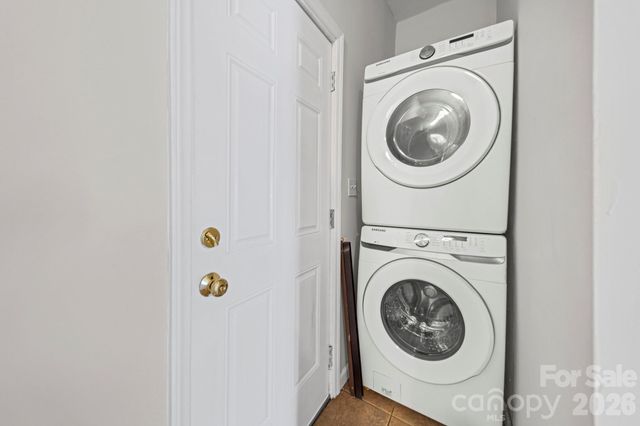 1866 Hilltop Circle, Gastonia, NC 28054