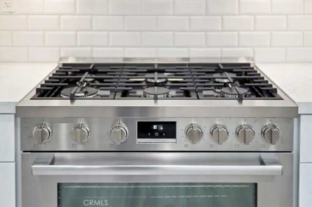 5346 Tyrone Avenue, Sherman Oaks, CA 91401