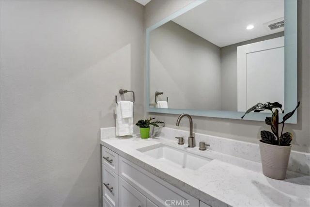 5346 Tyrone Avenue, Sherman Oaks, CA 91401