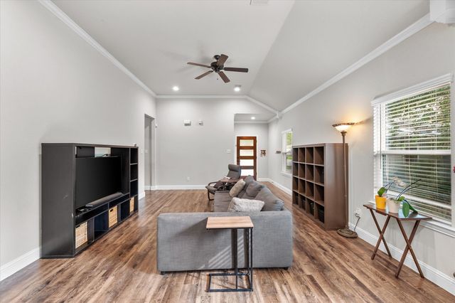 101 Boyd Avenue, Corsicana, TX 75110