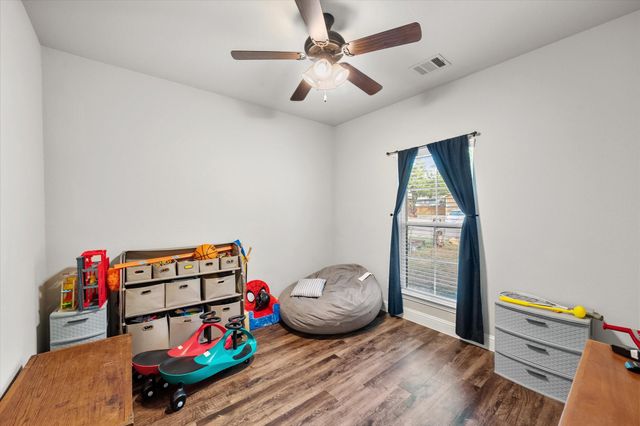 101 Boyd Avenue, Corsicana, TX 75110