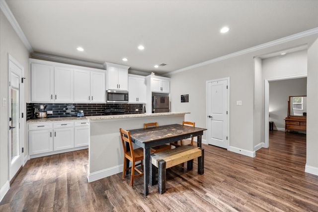 101 Boyd Avenue, Corsicana, TX 75110