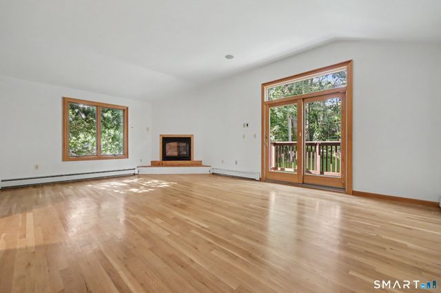 97 Wampus Way, Fairfield, CT 06825