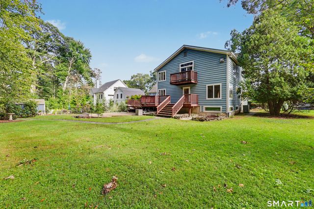 97 Wampus Way, Fairfield, CT 06825