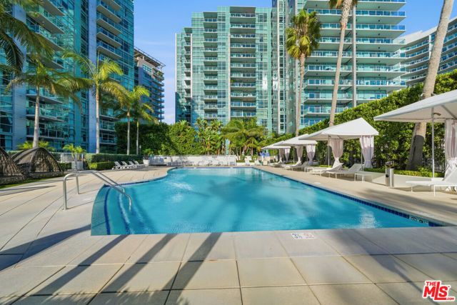 13700 Marina Pointe Drive 318, Marina Del Rey, CA 90292