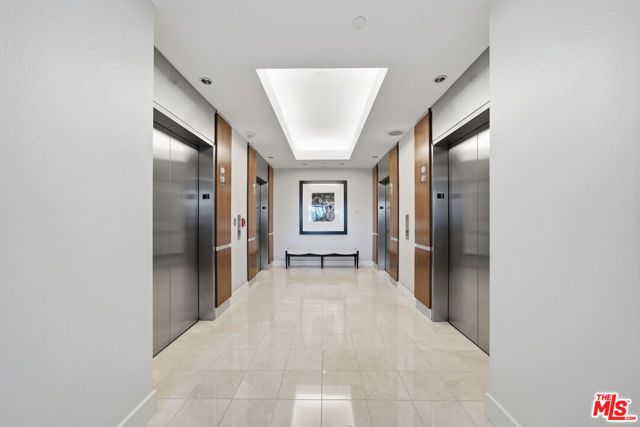 13700 Marina Pointe Drive 318, Marina Del Rey, CA 90292