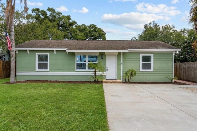 8403 N 46TH STREET, Tampa, FL 33617