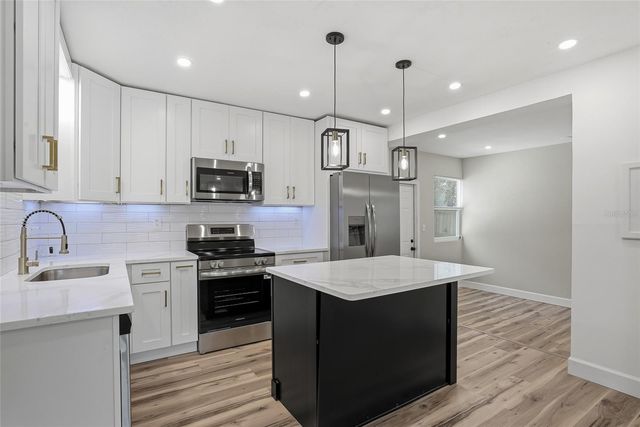 8403 N 46TH STREET, Tampa, FL 33617