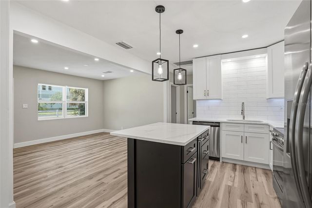 8403 N 46TH STREET, Tampa, FL 33617