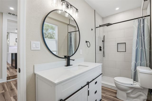 8403 N 46TH STREET, Tampa, FL 33617