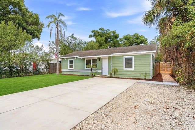 8403 N 46TH STREET, Tampa, FL 33617