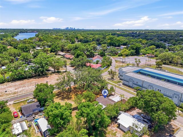 8403 N 46TH STREET, Tampa, FL 33617