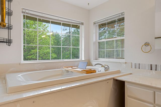 279 Palos Verdes Drive, Grants Pass, OR 97526