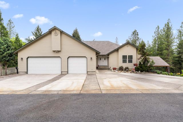 279 Palos Verdes Drive, Grants Pass, OR 97526