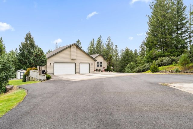 279 Palos Verdes Drive, Grants Pass, OR 97526