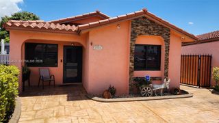2588 W 64th St, Hialeah, FL 33016