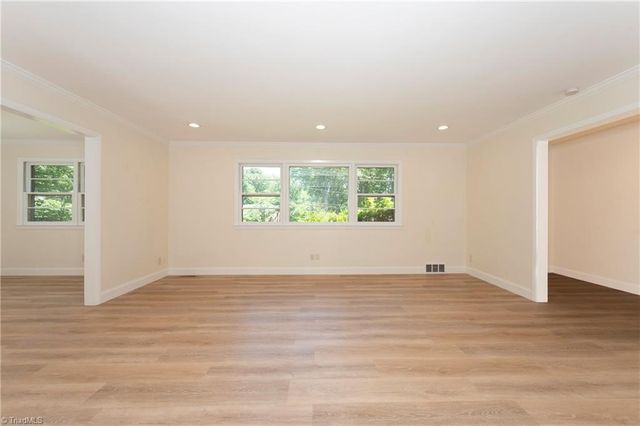 2960 Ormond Drive, Winston-salem, NC 27106